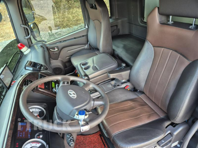 현대 메가트럭 280 단바리 윙바디 5톤 오토 13