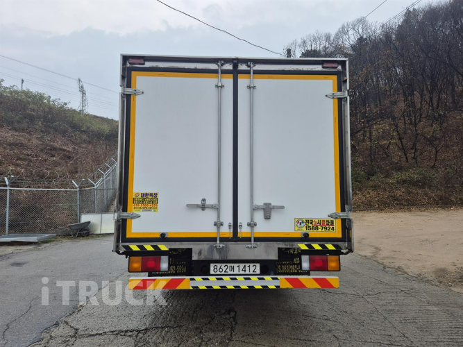 현대 올뉴마이티 3.5톤 광폭 표준탑 슈퍼캡 5