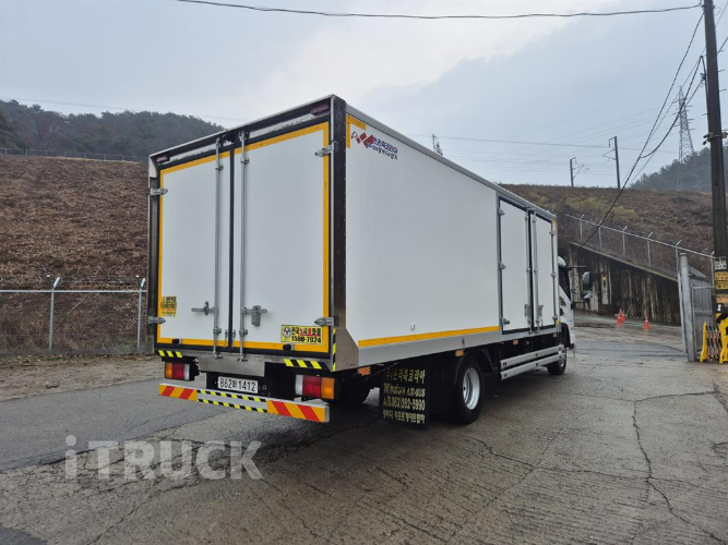 현대 올뉴마이티 3.5톤 광폭 표준탑 슈퍼캡 6