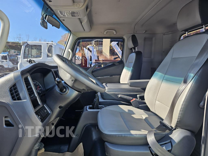 현대 올뉴마이티 2.5톤 카고 슈퍼캡 8