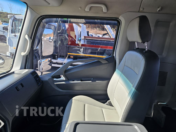 현대 올뉴마이티 2.5톤 카고 슈퍼캡 9