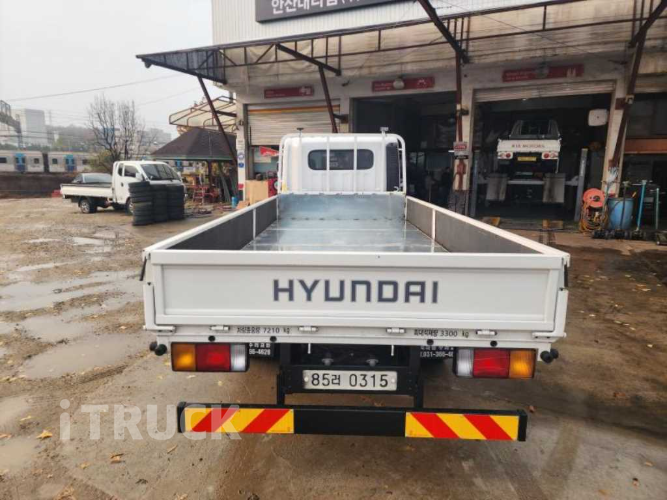 현대 올뉴마이티 3.5톤 카고 슈퍼캡 2