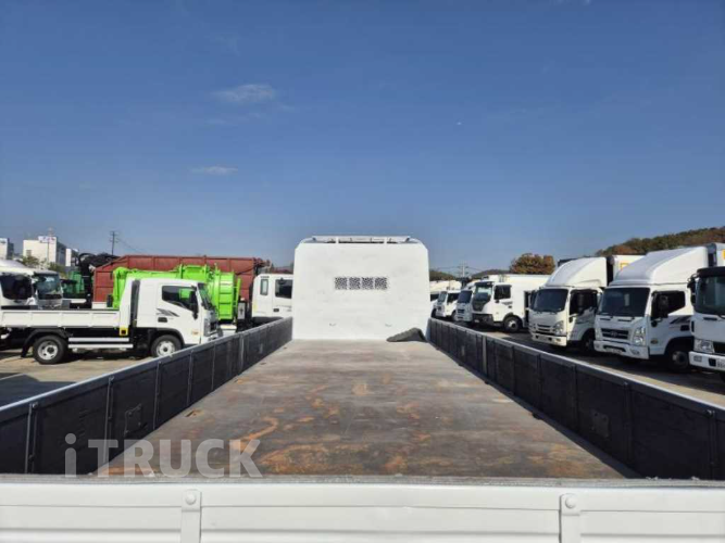 현대 메가트럭 280 앞축 카고 4.5톤 수동 8