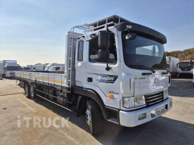 현대 메가트럭 280 앞축 카고 4.5톤 수동 4