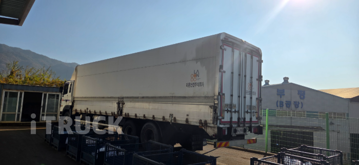 현대 트라고 350 후축 윙바디 8.5톤 수동 4