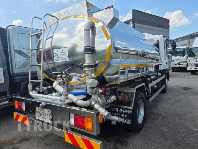 현대 살수차 메가트럭 스텐탱크 7,800L 수동 4