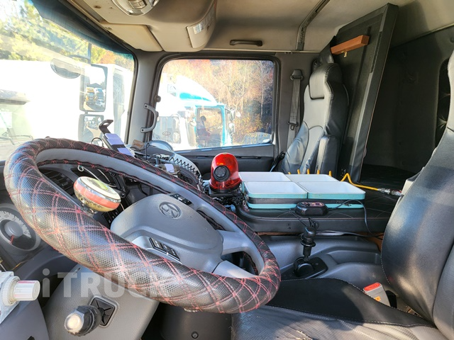 현대 트라고 420 십바리 윙바디 14톤 오토 10