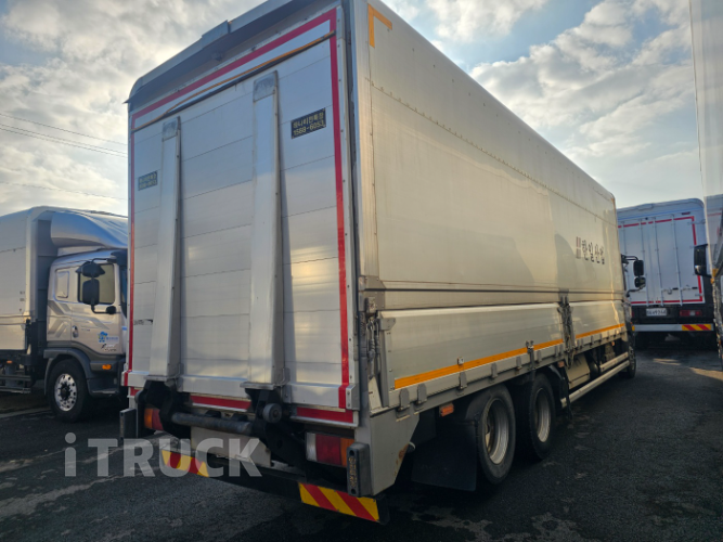 현대 메가트럭 후축 윙바디 6.5톤 수동 3