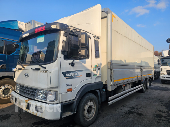 현대 메가트럭 후축 윙바디 6.5톤 수동 0