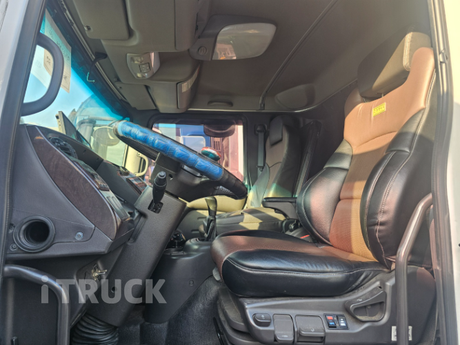 현대 메가트럭 후축 윙바디 6.5톤 수동 9