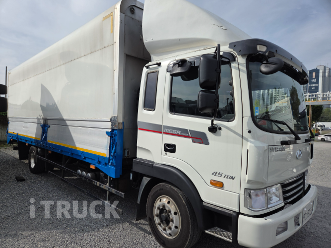 현대 메가트럭 270 단바리 윙바디 4.5톤 수동