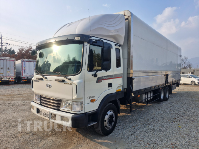 현대 메가트럭 260 앞축 윙바디 6.5톤 수동 2