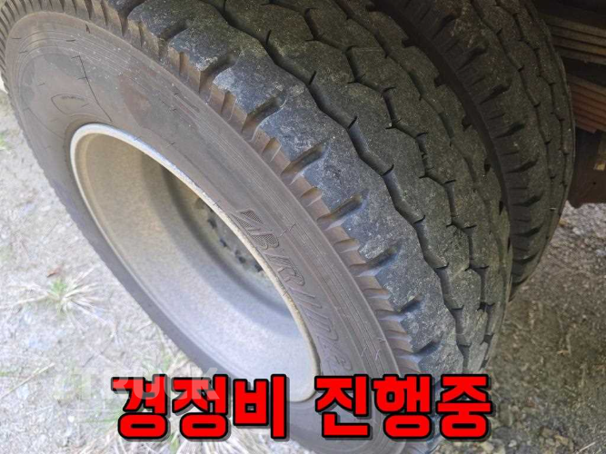 현대 메가트럭 280 후축 윙바디 7.5톤 오토 7