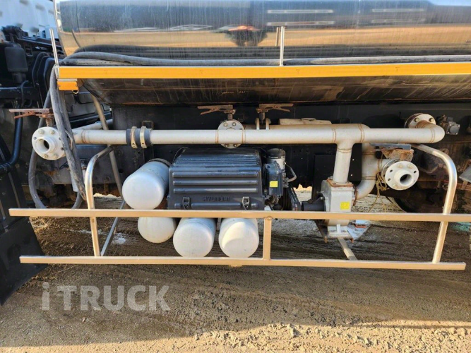 현대 살수차 트라고 스텐탱크 8,000L 수동 9