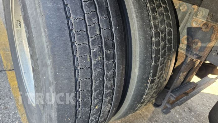 벤츠 아록스 299 후축 윙바디 10.5톤 오토 리타더 11