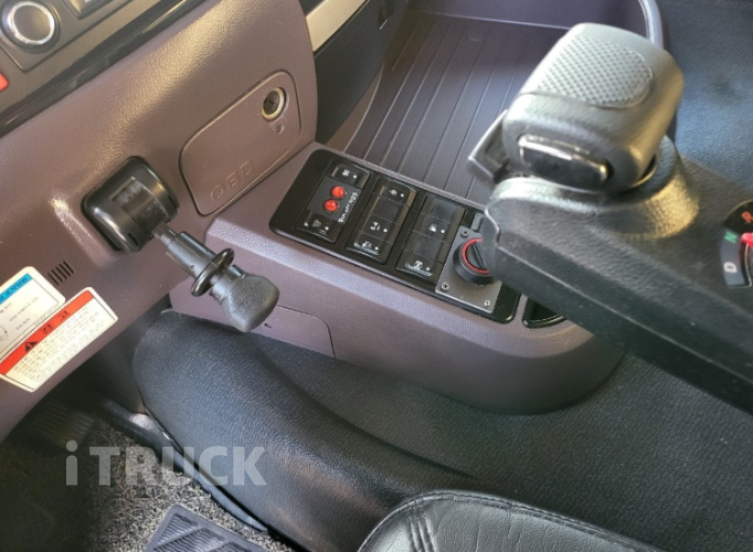 타타대우 프리마 320 후축 윙바디 8.5톤 오토 14