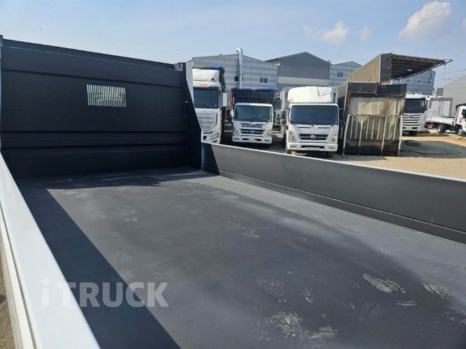 현대 메가트럭 화물덤프 5톤 11