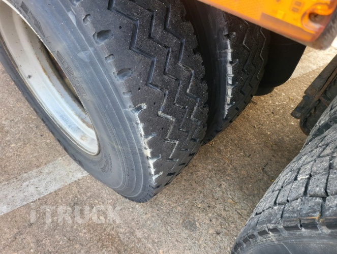 볼보 FE 350 후축 윙바디 9.5톤 오토 11