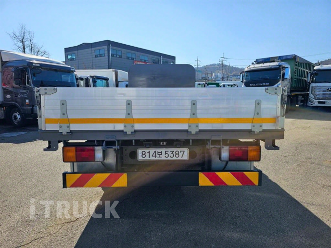 현대 올뉴마이티 3.5톤 광폭 카고 슈퍼캡 6