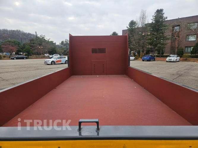 현대 메가트럭 화물덤프 7.5톤 7