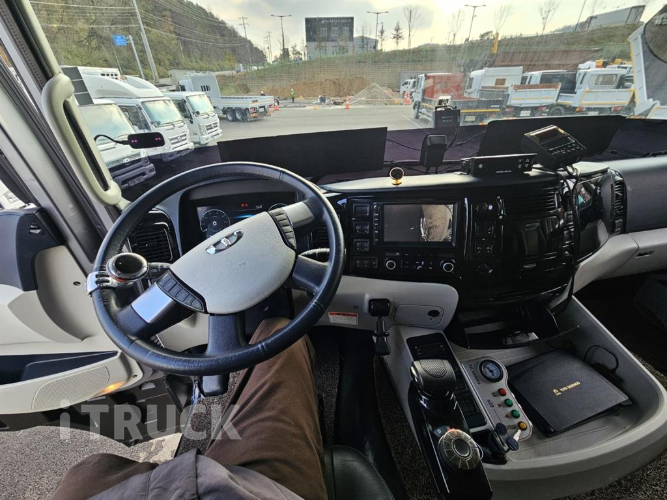 타타대우 맥쎈 320 후축 냉장윙 8.5톤 오토 8