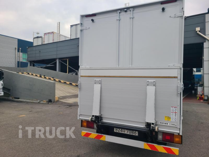 현대 올뉴마이티 2.5톤 익스하이탑 슈퍼캡 7