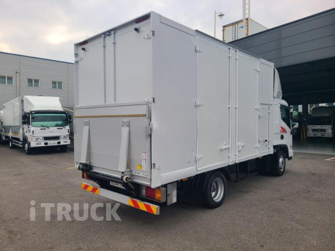 현대 올뉴마이티 2.5톤 익스하이탑 슈퍼캡 6