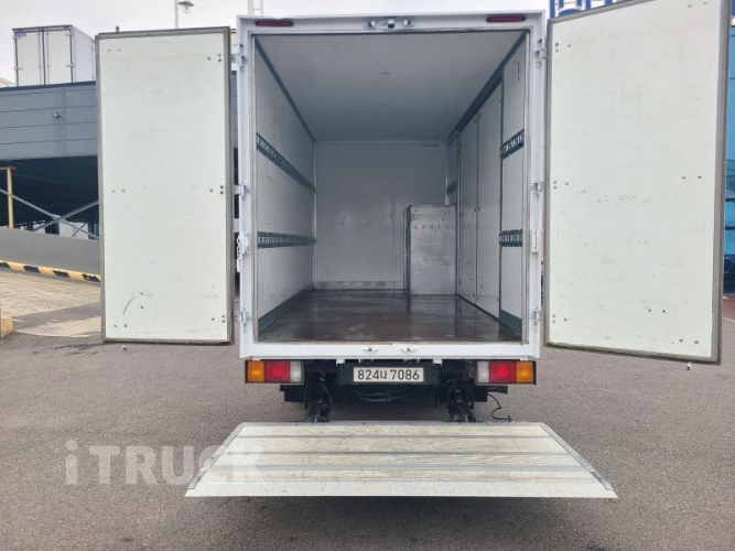 현대 올뉴마이티 2.5톤 익스하이탑 슈퍼캡 9