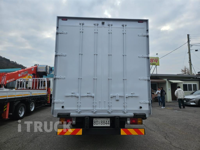 현대 메가트럭 250 단바리 냉동탑 4.5톤 수동 8