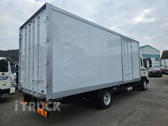 현대 메가트럭 250 단바리 냉동탑 4.5톤 수동 7