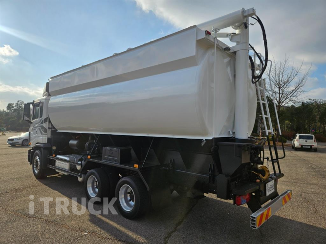 타타대우 프리마 고하중 14톤 사료운반차 17