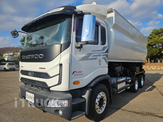 타타대우 프리마 고하중 14톤 사료운반차 18