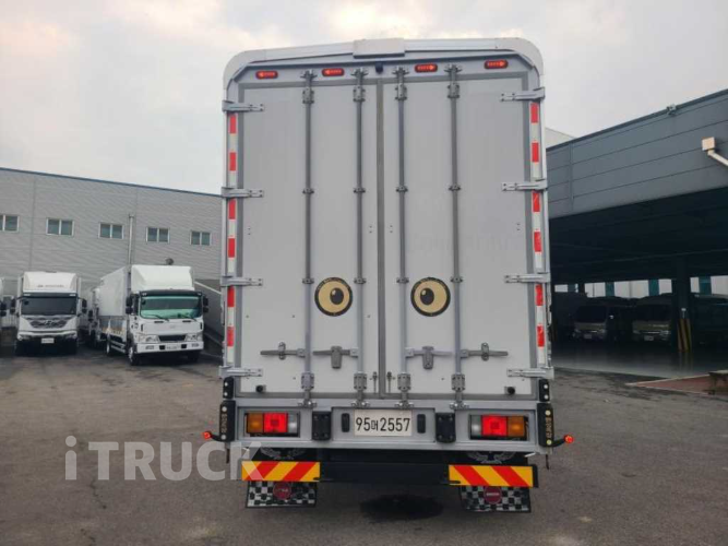 현대 메가트럭 280 후축 윙바디 4.5톤 수동 6