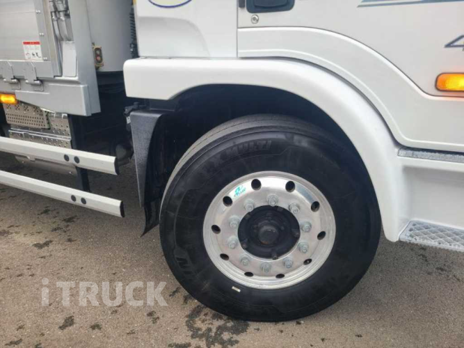 현대 메가트럭 280 후축 윙바디 4.5톤 수동 15