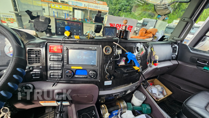 타타대우 프리마 420 후축 윙바디 14톤 오토 15