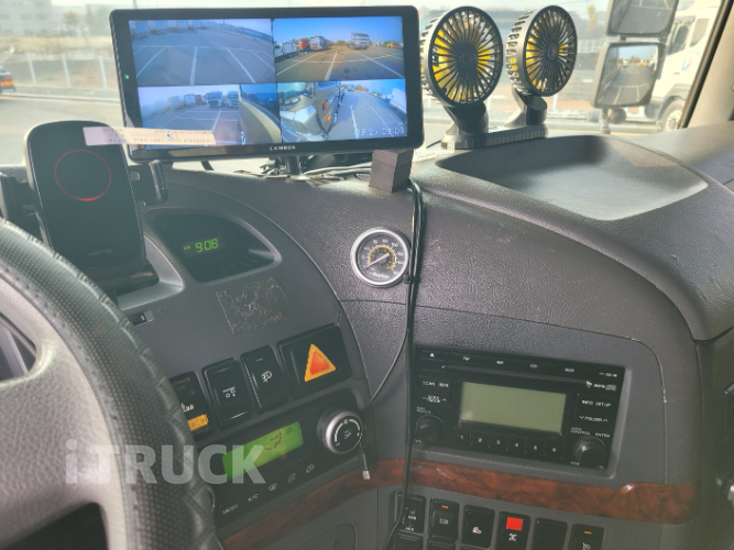 현대 트라고 520 앞축 카고 25톤 오토 12