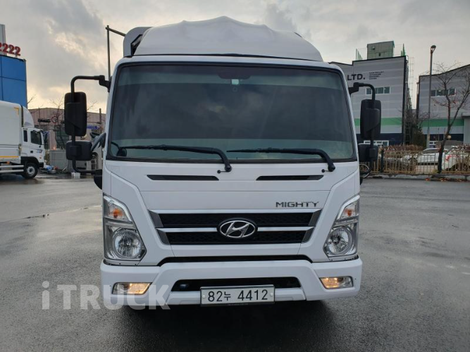 현대 올뉴마이티 3.5톤 윙바디 슈퍼캡 1
