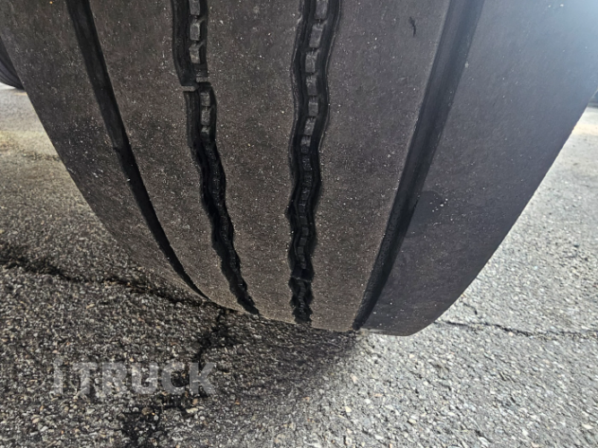 타타대우 프리마 고하중 560 앞축 카고 25톤 오토 12