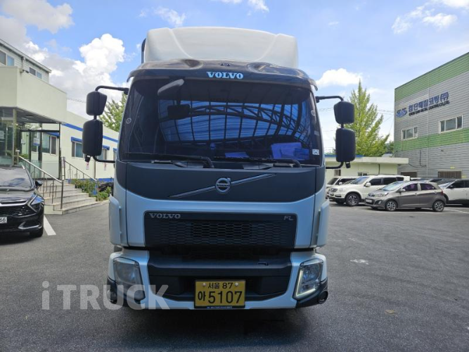 볼보 280 후축 윙바디 4.5톤 오토 1