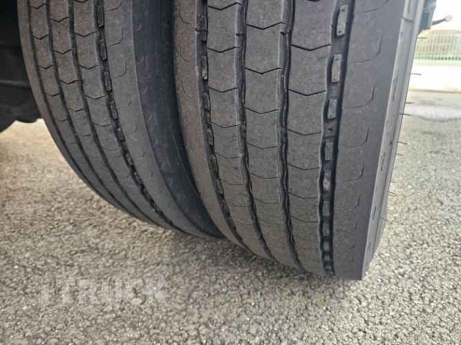 타타대우 더쎈 3톤 광폭 윙바디 10