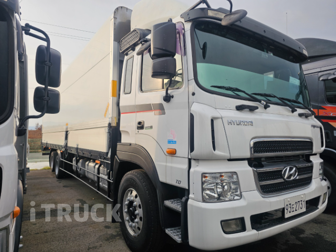 현대 메가트럭 와이드캡 300 후축 윙바디 5톤 수동 2