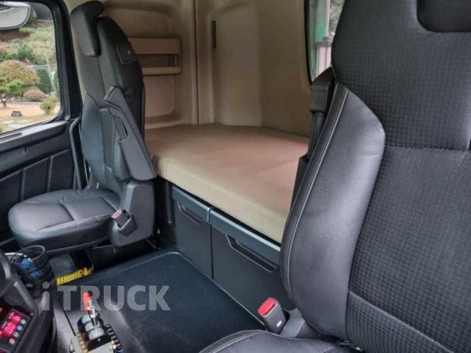 현대 트라고 암롤 540 24톤 오토 앞축 16