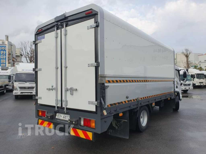 현대 올뉴마이티 3.5톤 윙바디 슈퍼캡 6