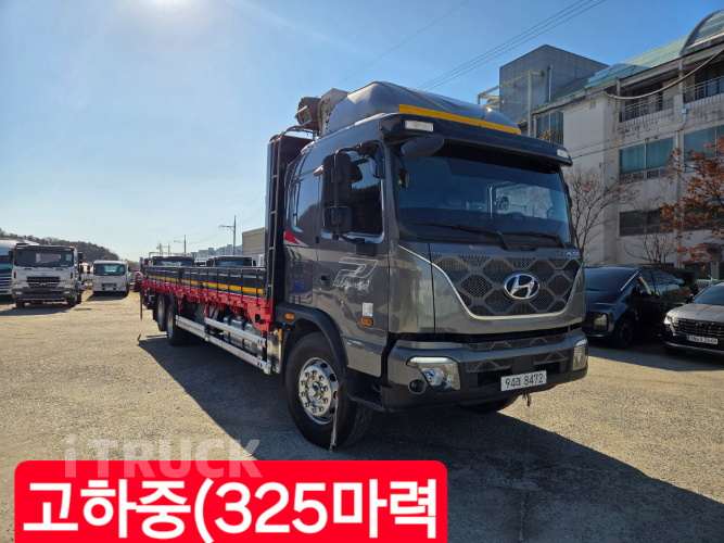 현대 메가트럭 325 후축 카고 8.5톤 수동 0