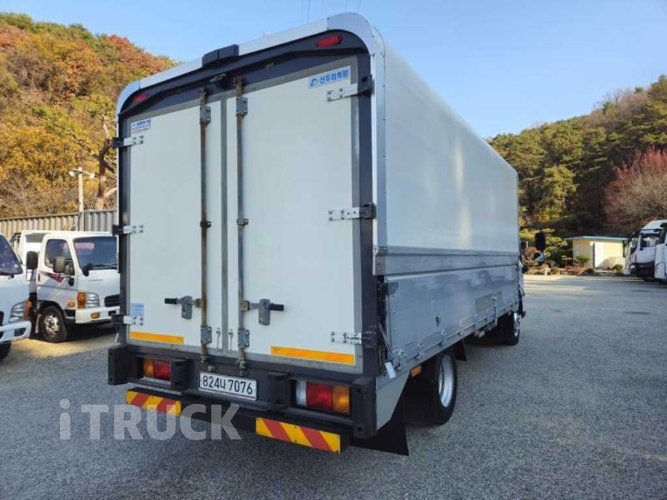 현대 올뉴마이티 3.5톤 윙바디 슈퍼캡 4