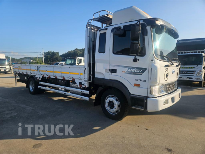 현대 메가트럭 280 단바리 카고 4.5톤 수동 0