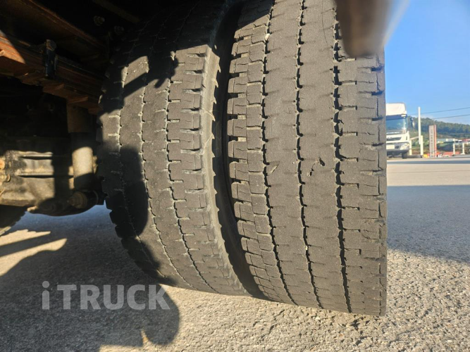 현대 메가트럭 280 단바리 카고 4.5톤 수동 9