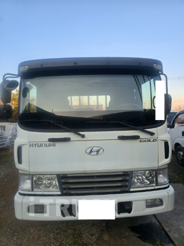 현대 메가트럭 250 앞축 카고 4.5톤 수동 1