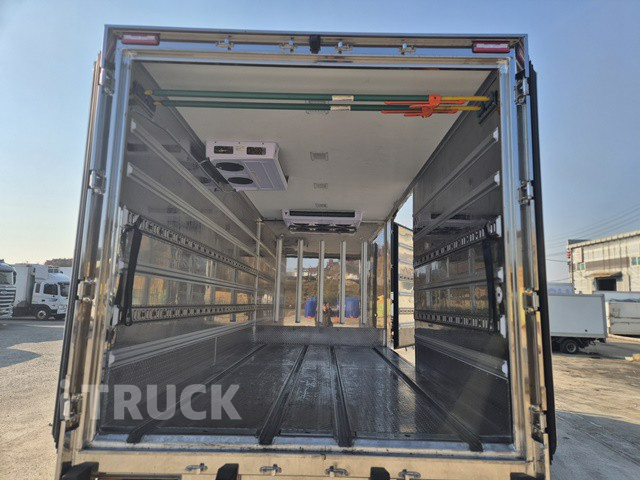 현대 마이티 3.5톤 광폭 탑 2