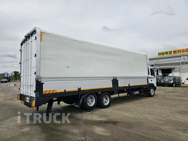 현대 메가트럭 250 후축 윙바디 4.5톤 수동
